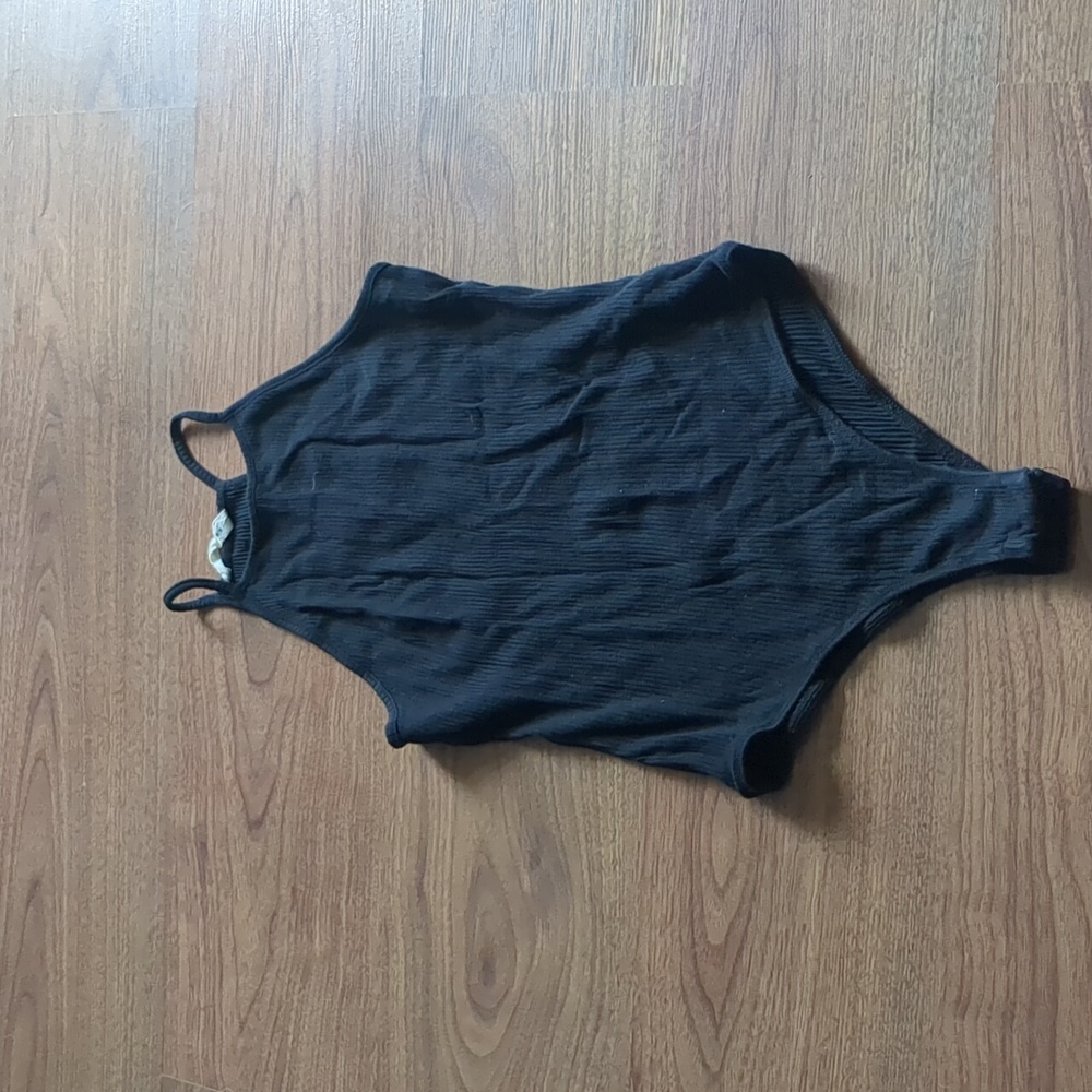 3 for $10 / High neck bodysuit / ribbed / M